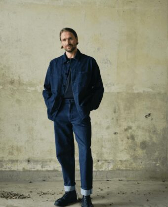 Hayden Thorpe performing songs of Wild Beasts at Wylam Brewery Newcastle