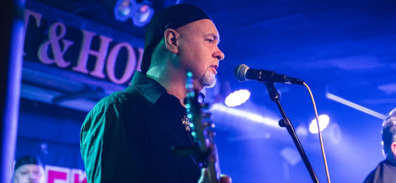 The Paul Austin Band performing live