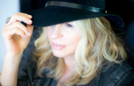 Vonda Shepard official image for The Glasshouse Gateshead on 9 October 2026