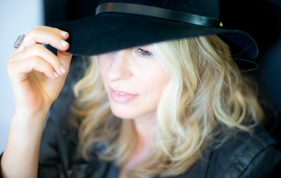 Vonda Shepard official image for The Glasshouse Gateshead on 9 October 2026